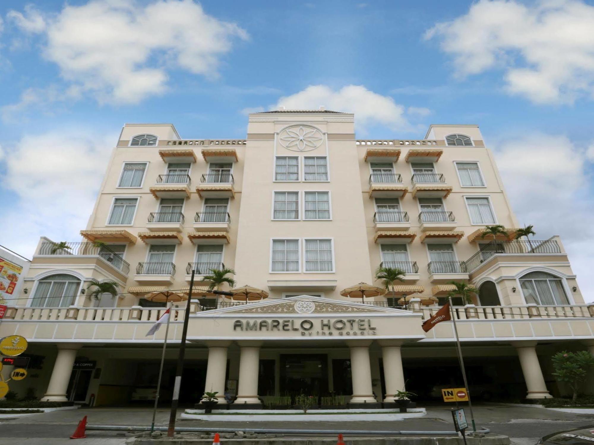 Amarelo Hotel Solo Екстериор снимка