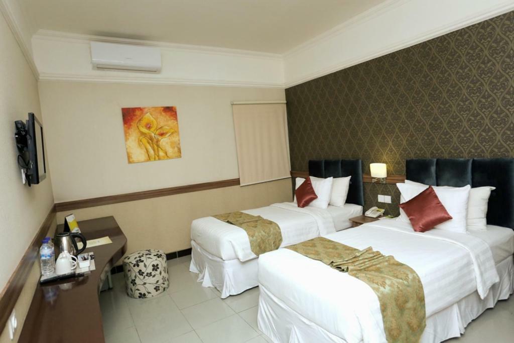 Amarelo Hotel Solo Екстериор снимка